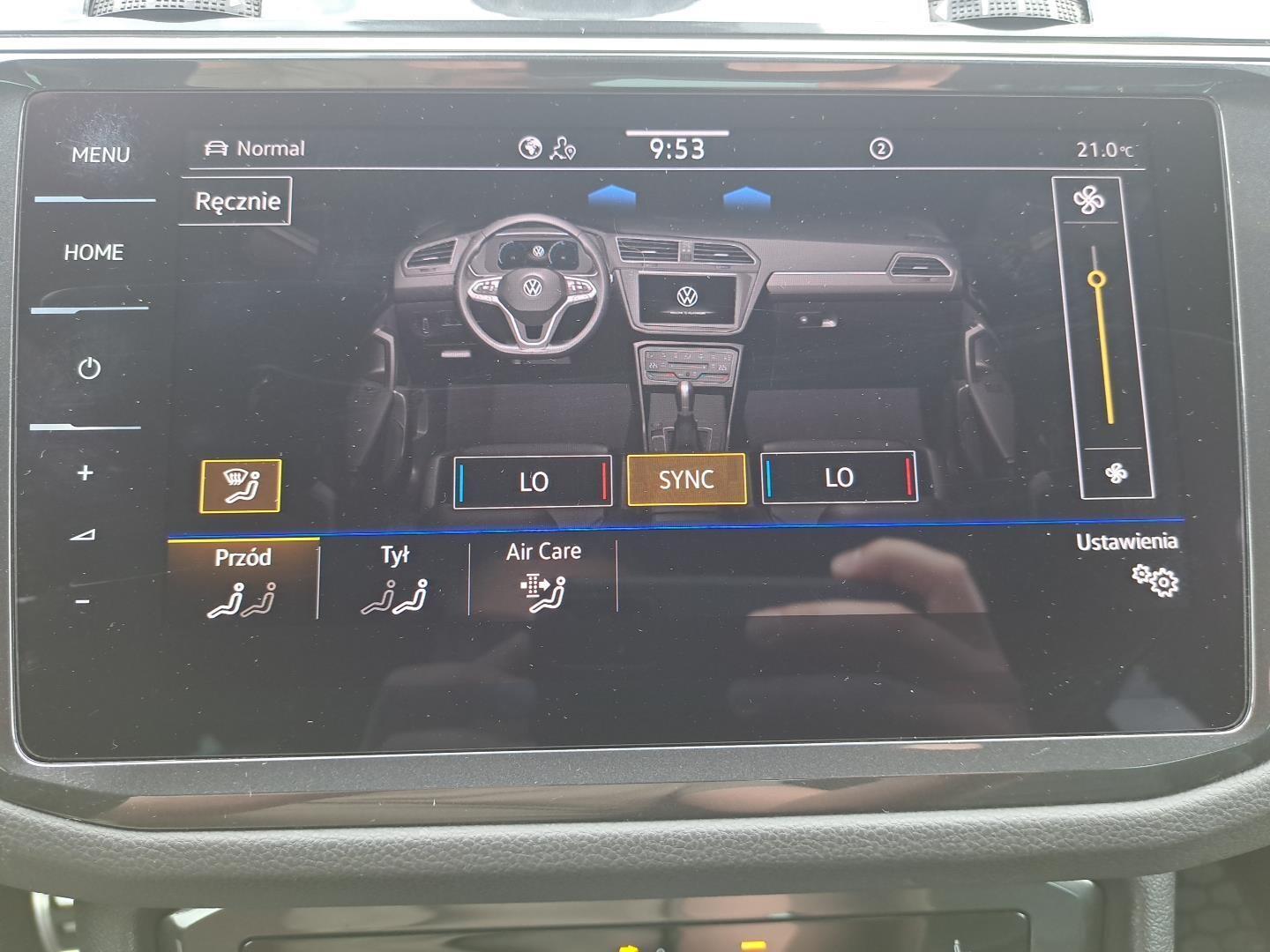 Android Auto Nawigacja Head-Up Hak Kamera parkowania Reflektory LED 24