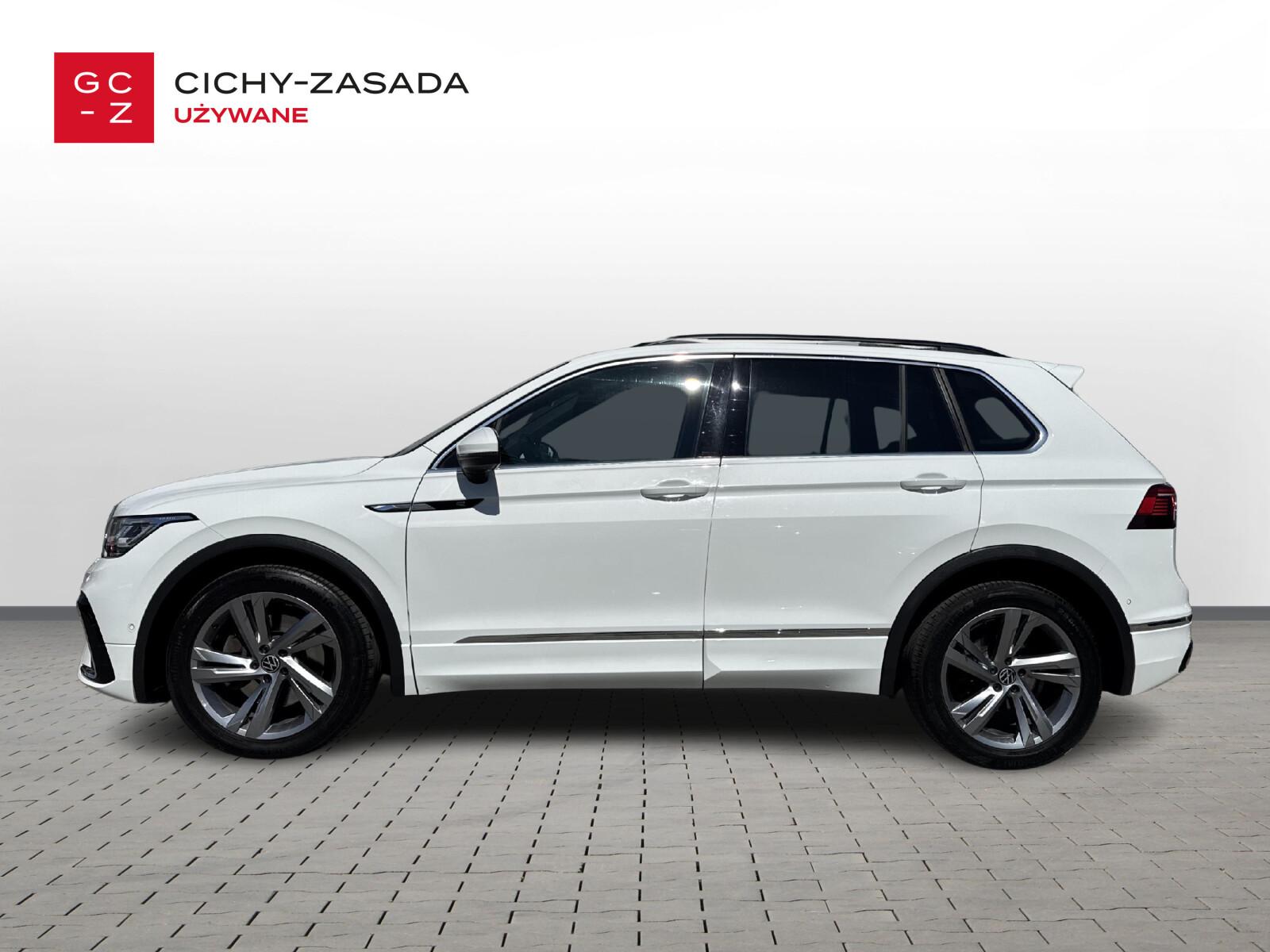 Android Auto Nawigacja Head-Up Hak Kamera parkowania Reflektory LED 1