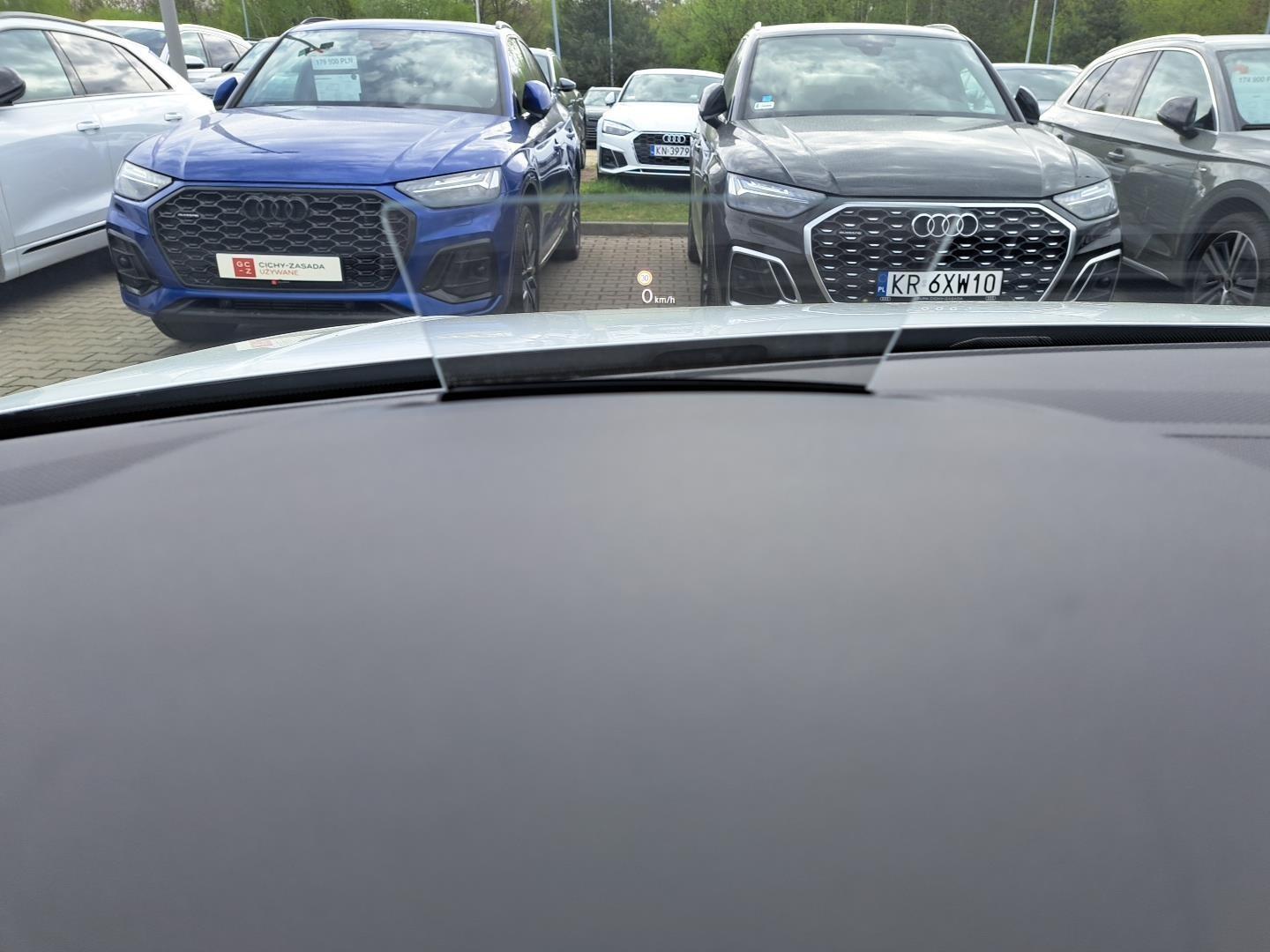 Android Auto Nawigacja Head-Up Hak Kamera parkowania Reflektory LED 28