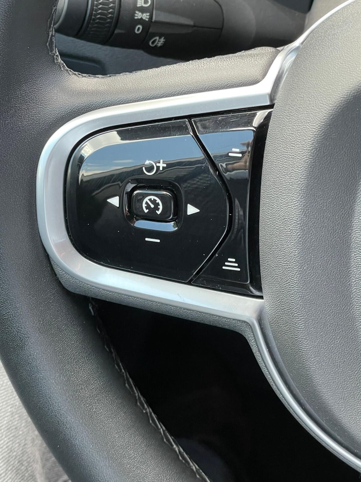 R-Design, AWD, Head-Up, Pneumatyka, Harman Kardon, masaż,VAT 23% 18