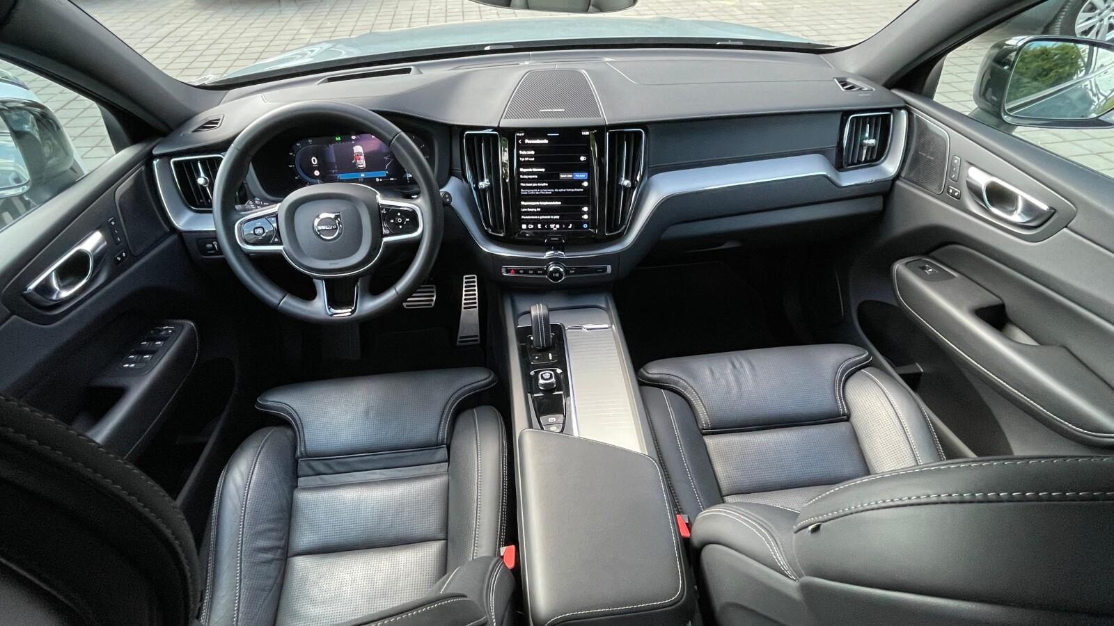 R-Design, AWD, Head-Up, Pneumatyka, Harman Kardon, masaż,VAT 23% 10