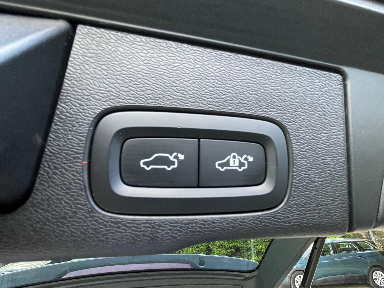 R-Design, AWD, Head-Up, Pneumatyka, Harman Kardon, masaż,VAT 23% 35