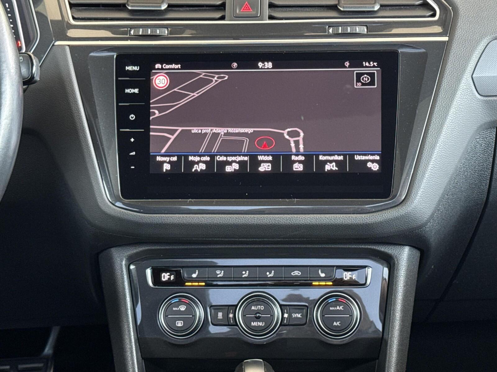 R-line 240KM, Head-Up, Panorama, DCC, Dynaudio, Hak, Kamera 360 28