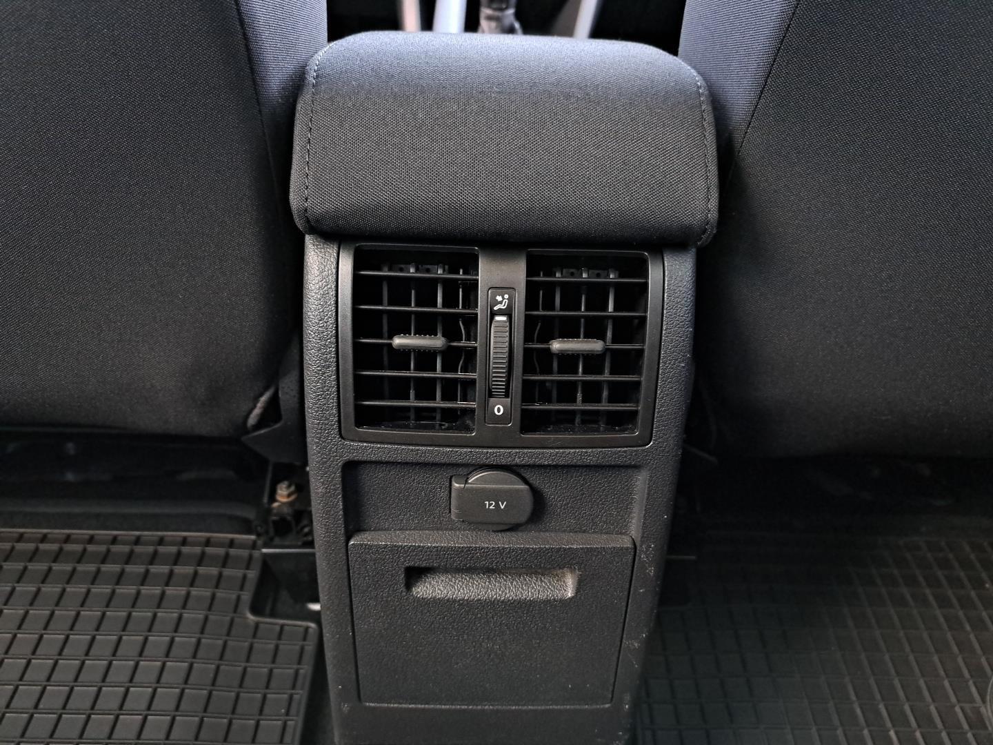 SalonPL 2.0TDI 102KM Bezwypadkowy Czuj.Park Klima Audio ASO VAT23% 15
