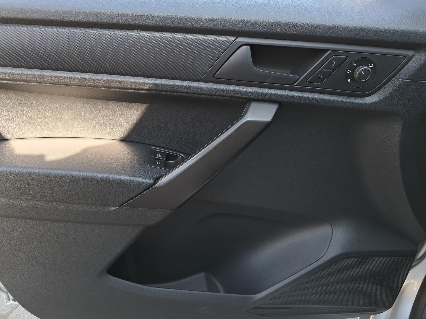 SalonPL 2.0TDI 102KM Bezwypadkowy Czuj.Park Klima Audio ASO VAT23% 12
