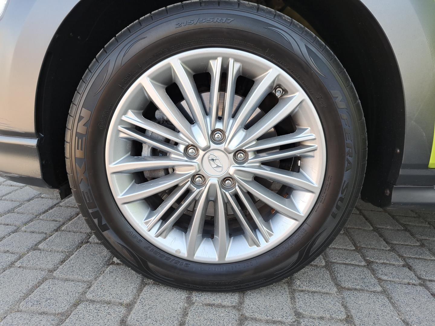 SalonPL 1.6T-GDI 177KM DCT Premium Pakiety Bezwywypadkowy Alu18' ASO 27