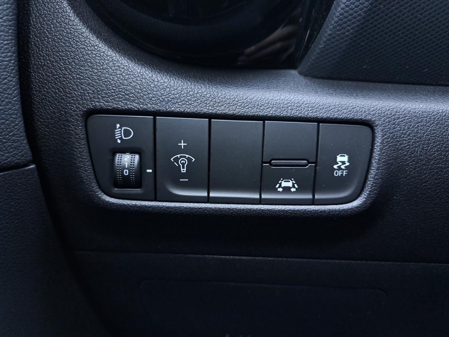 SalonPL 1.6T-GDI 177KM DCT Premium Pakiety Bezwywypadkowy Alu18' ASO 16
