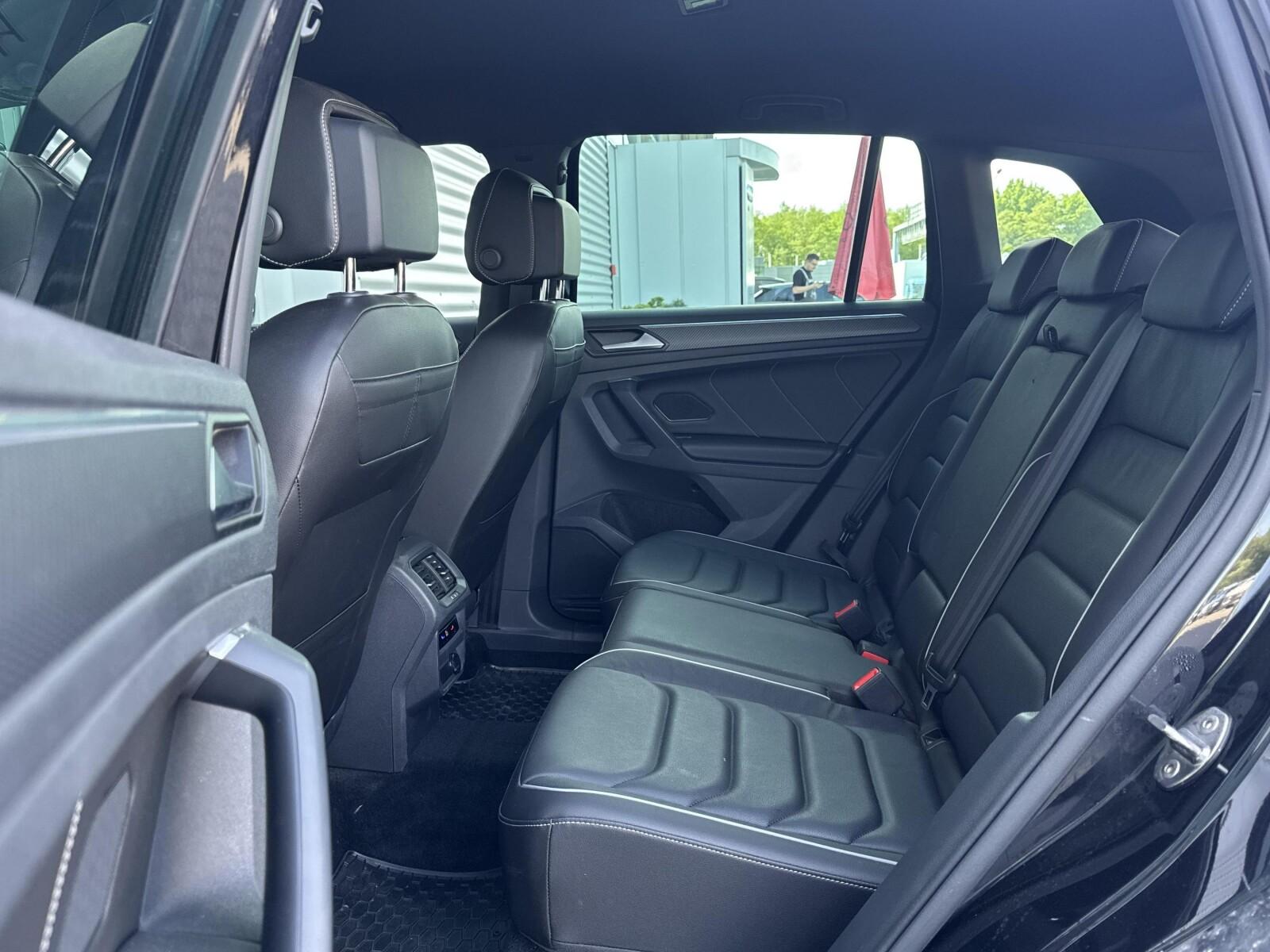 Tiguan R-line 4 Motion DSG, Kamera 360, APP, Hak, Keyless 11