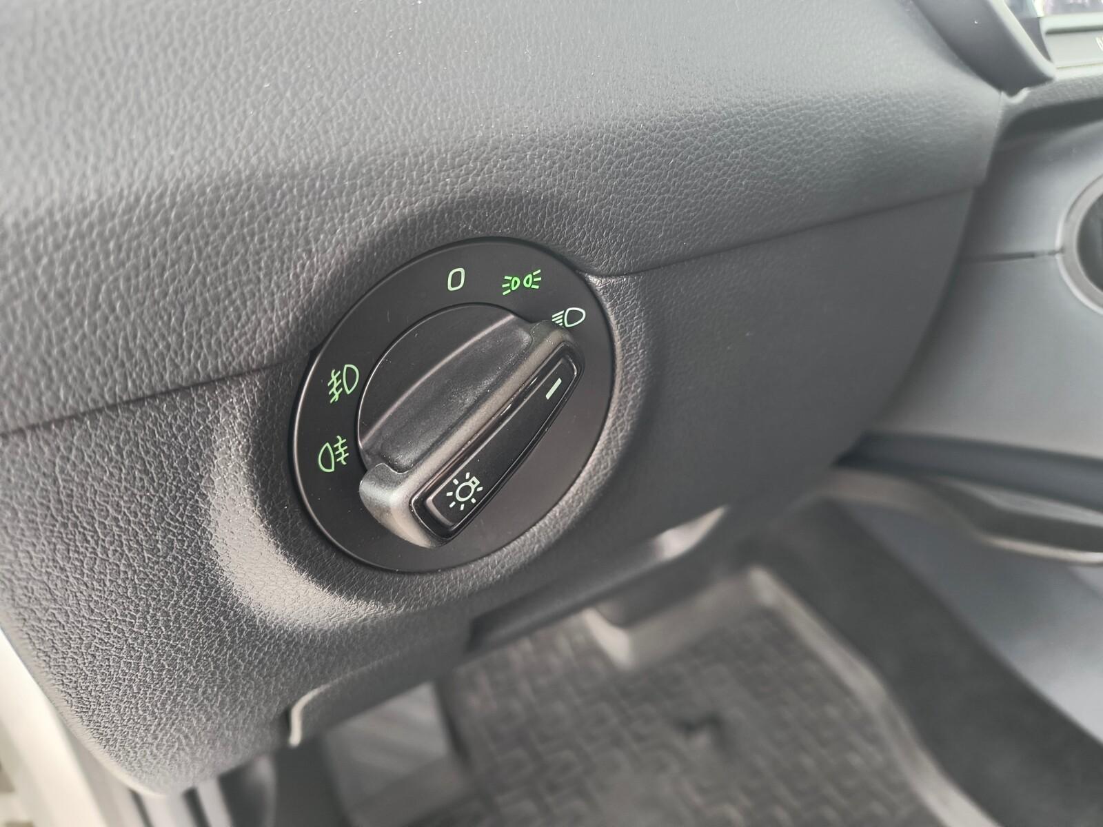 SalonPL serwis ASO 1.5TSI 150KM PDC tył pakiet SmartLink komputer VAT 11