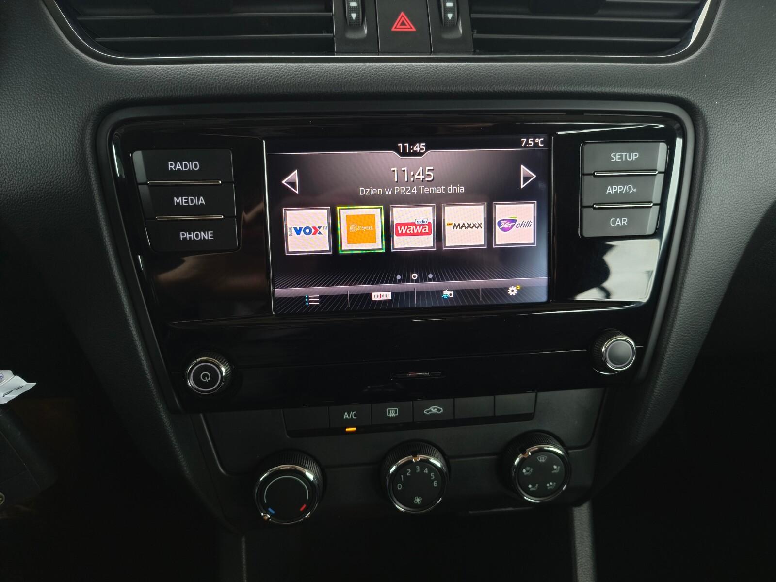 SalonPL serwis ASO 1.5TSI 150KM PDC tył pakiet SmartLink komputer VAT 12