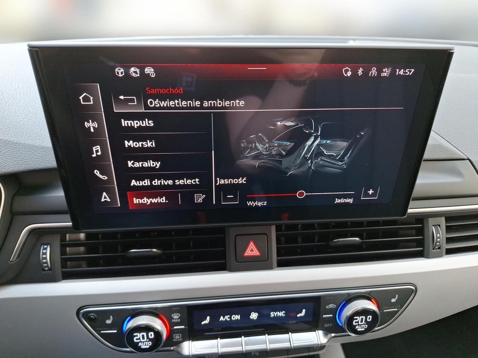 Sline 35 TFSI 150KM Stronic Pakiet Miasto, Comfort, Travel, Technology 22