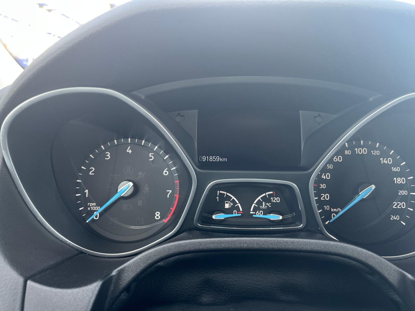 Ford Focus null 6