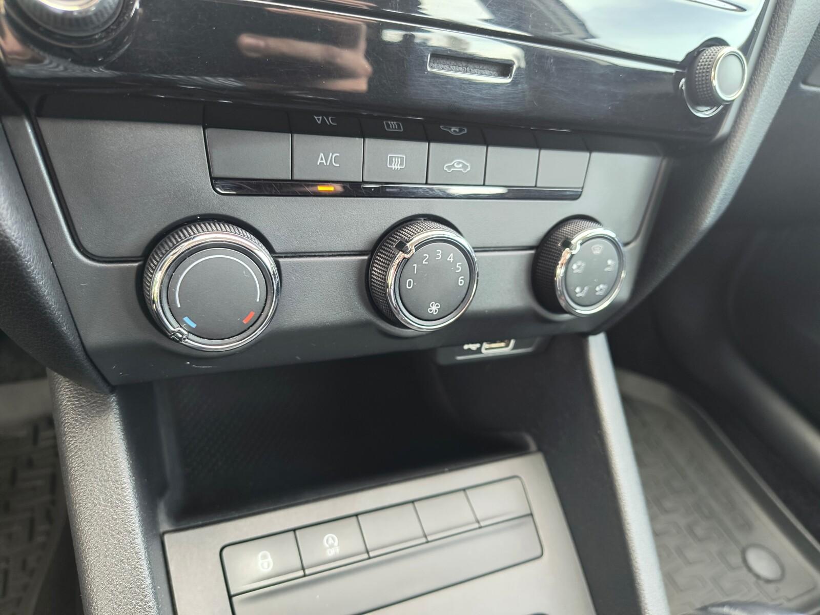 SalonPL serwis ASO 1.6TDI 115KM pakiet SmartLink komputer Airbag VAT23 15