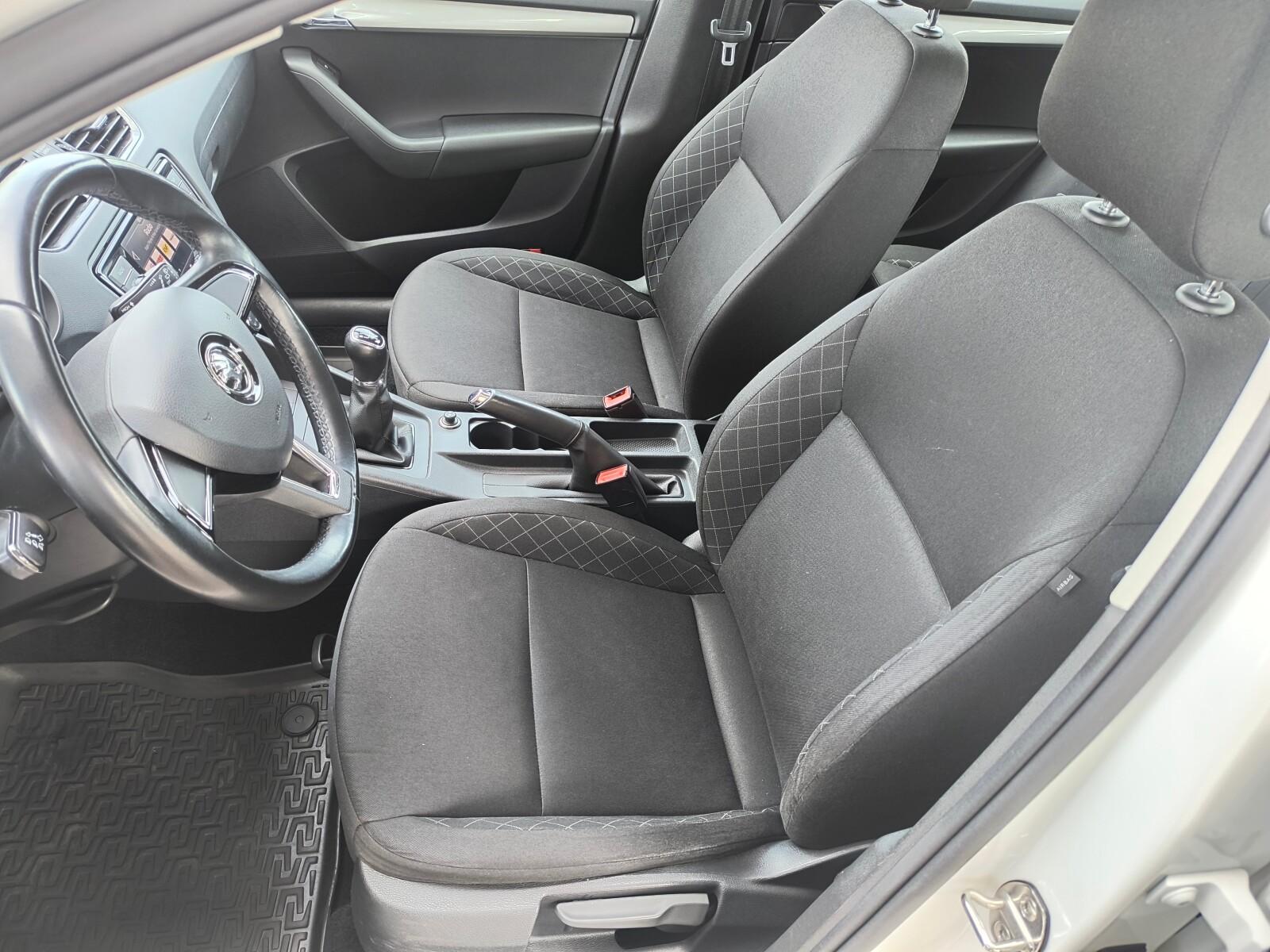 SalonPL serwis ASO 1.6TDI 115KM pakiet SmartLink komputer Airbag VAT23 9