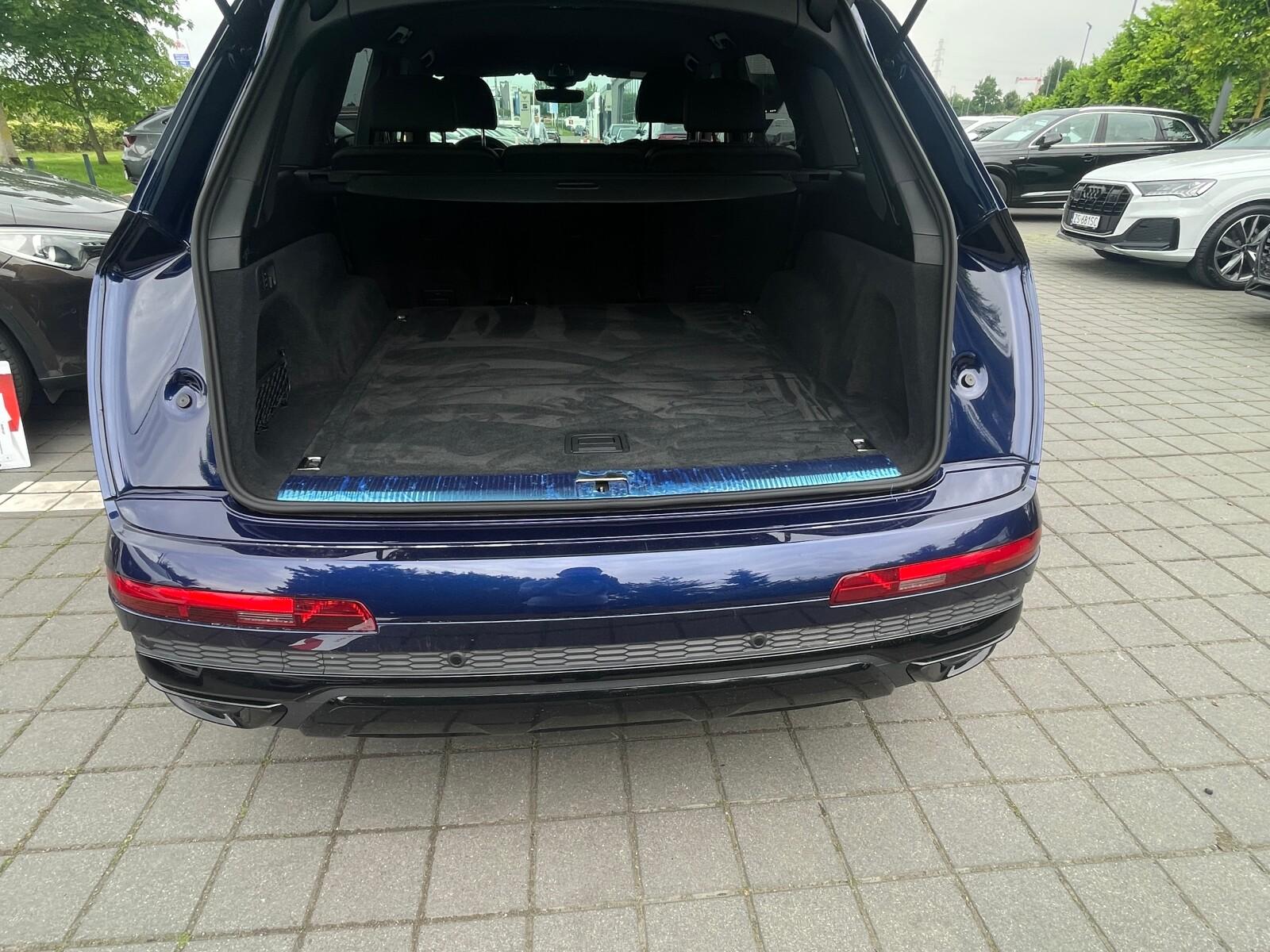 Audi Q7 S line 45 TDI quattro 170(231) kW(KM) tiptronic 14