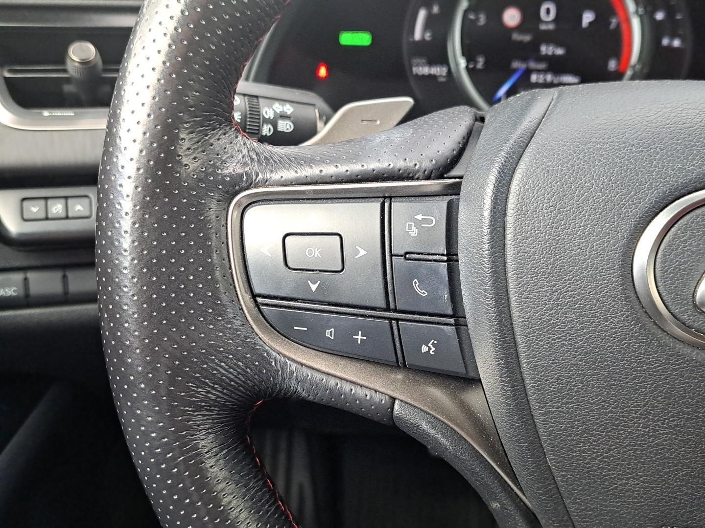 Lexus UX null 30