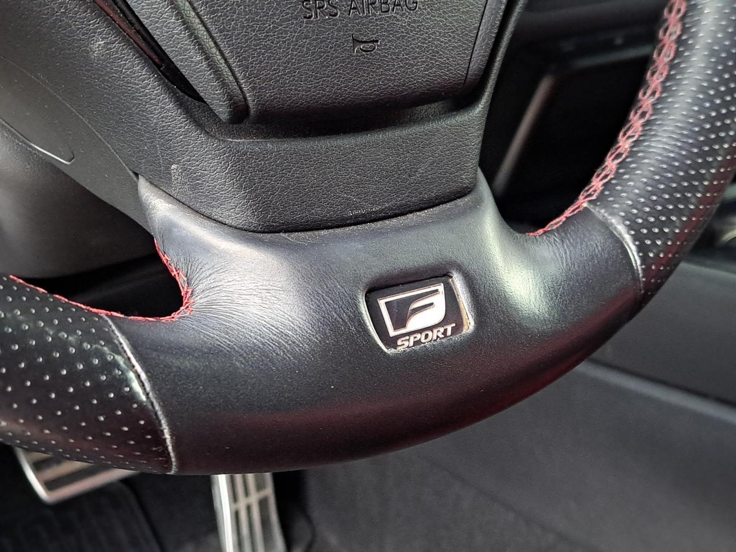 Lexus UX null 25