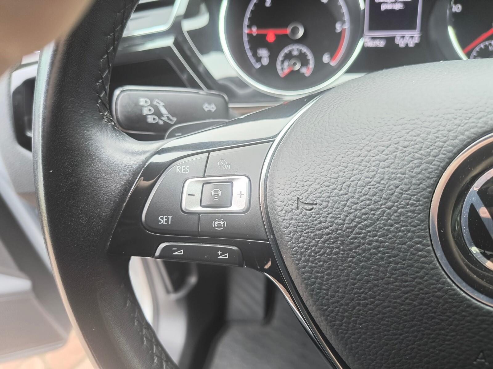 SalonPL serwis ASO 2.0TDI 150KM bezwypadkowy pakiety navi LED VAT23% 16