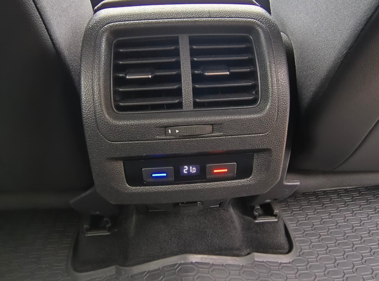 SalonPL serwis ASO 2.0TDI 150KM bezwypadkowy pakiety navi LED VAT23% 19