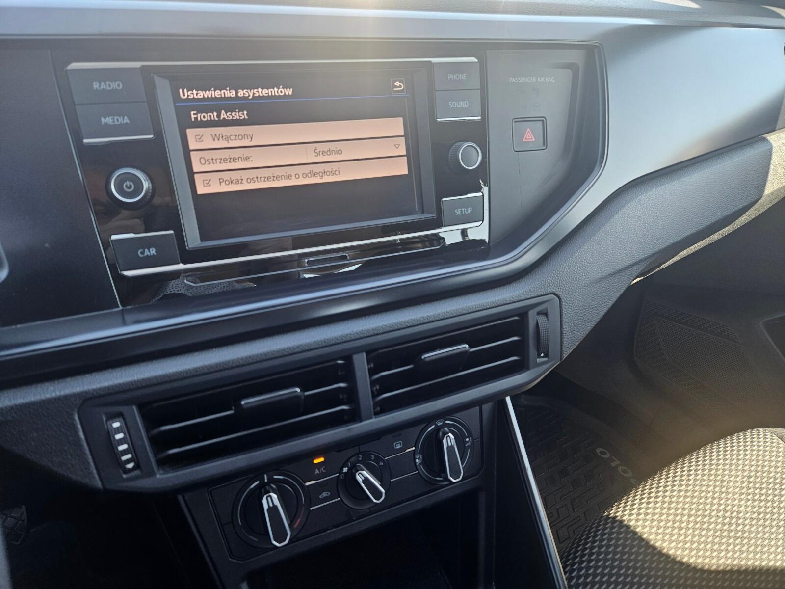 1.0TSI 95KM Salon Polska 19