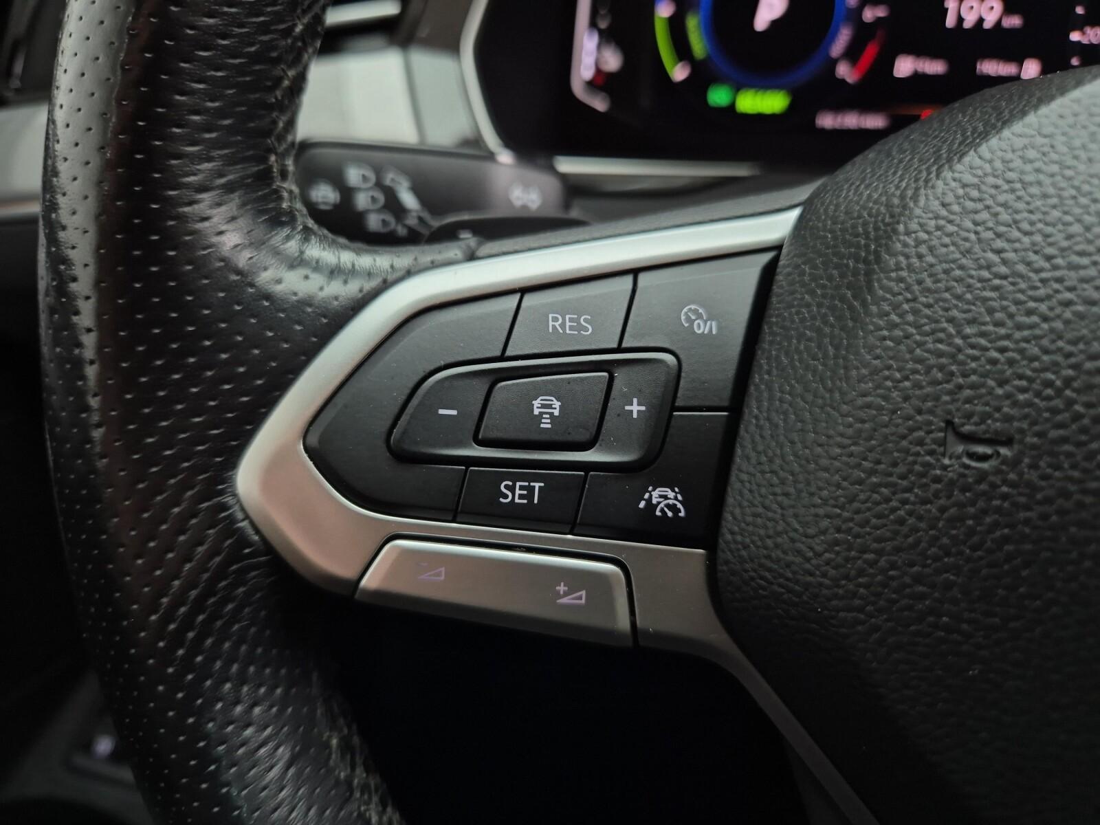 GTE 1.4TSI Plug-In 218KM DSG Virtual Matrix Kamera ACC DCC 18" FV23% 19