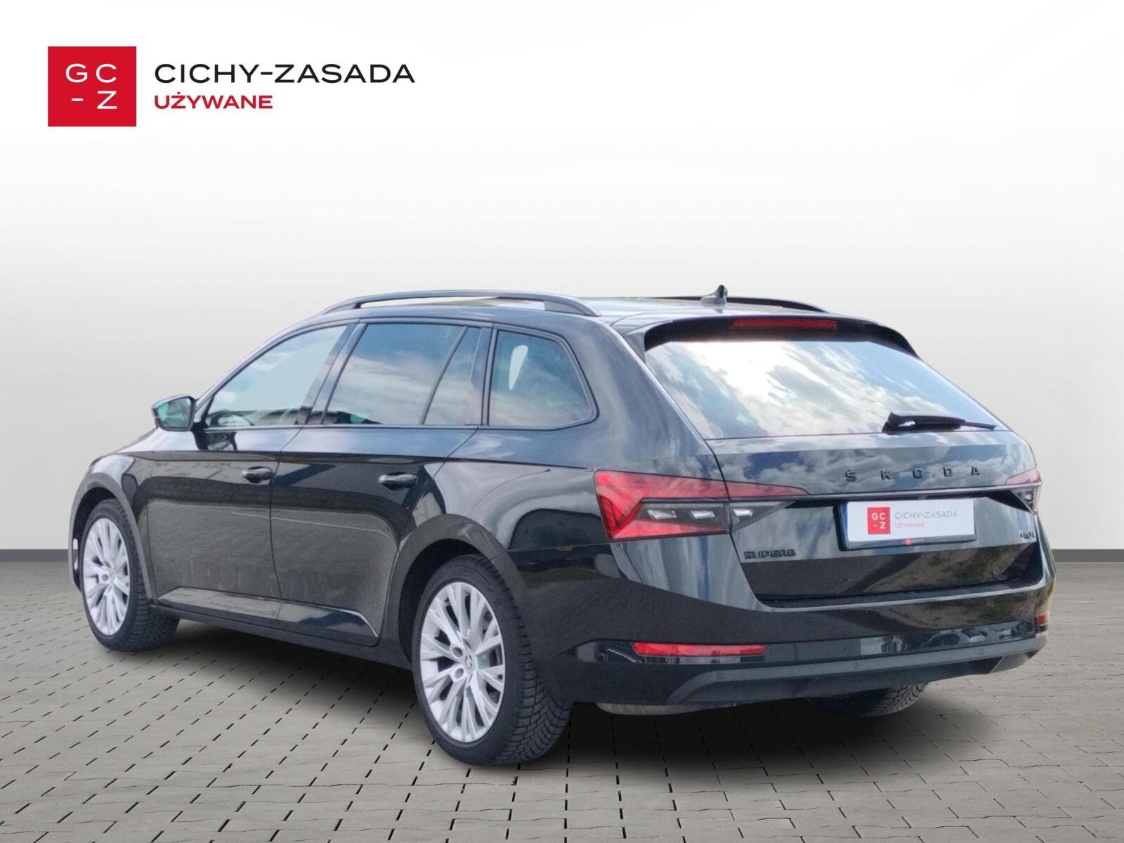 Škoda Superb Combi Style Pakiet Black 2