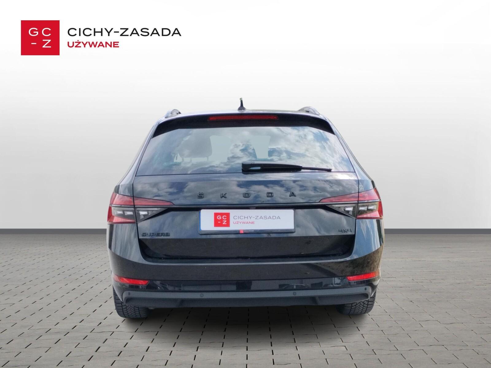 Škoda Superb Combi Style Pakiet Black 3