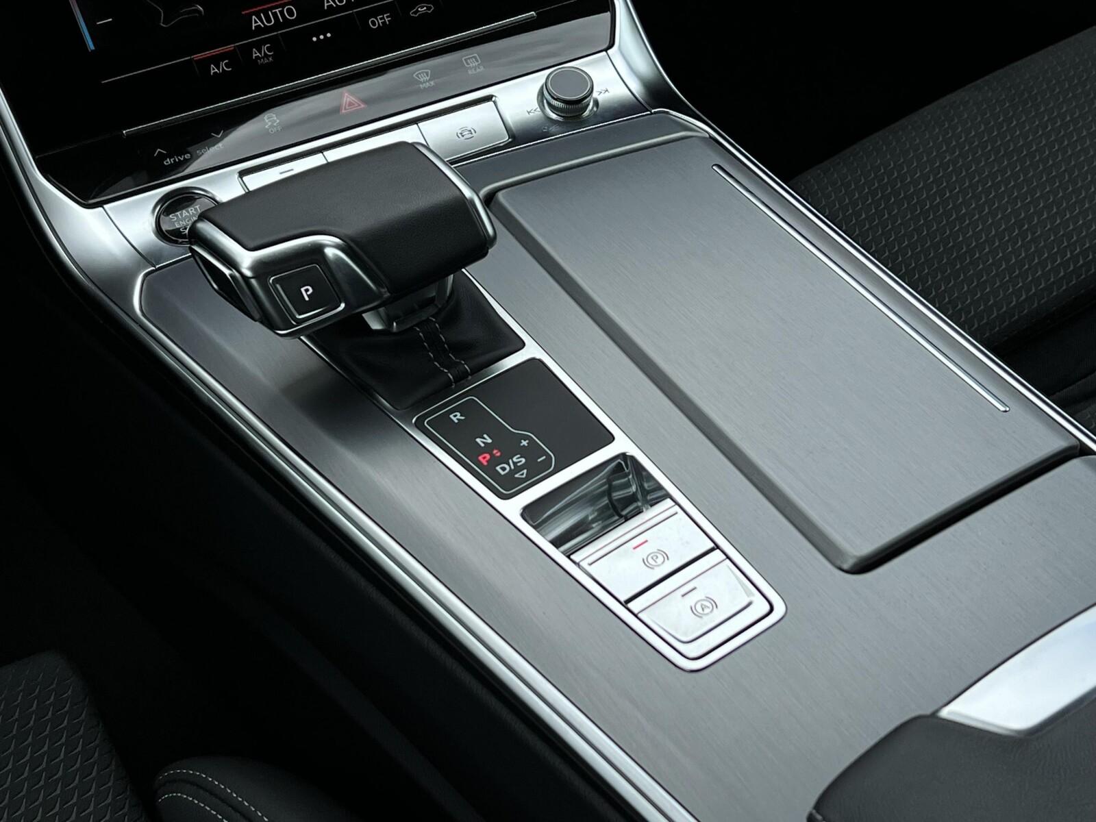 S-Line Laser Matrix LED Pamięć foteli Apple CarPlay Gwarancja do 2027 16