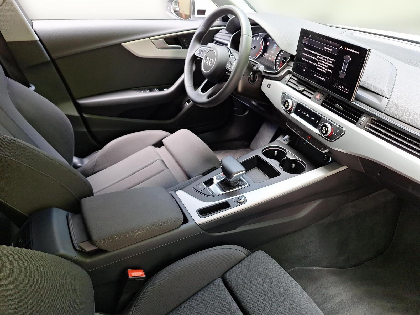Audi A4 35 TFSI 110(150) kW(KM) S tronic 8