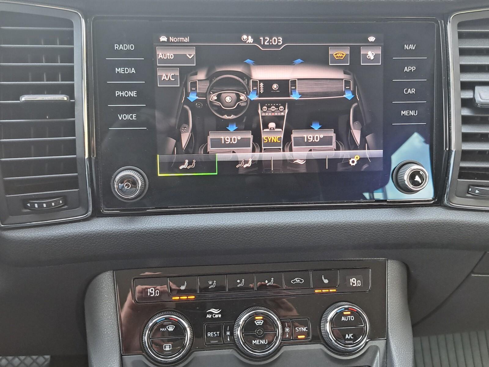4x4 Style DSG 7miejsc, ACC, Profile jazdy, Matrix VIRTUAL COCKPIT 11