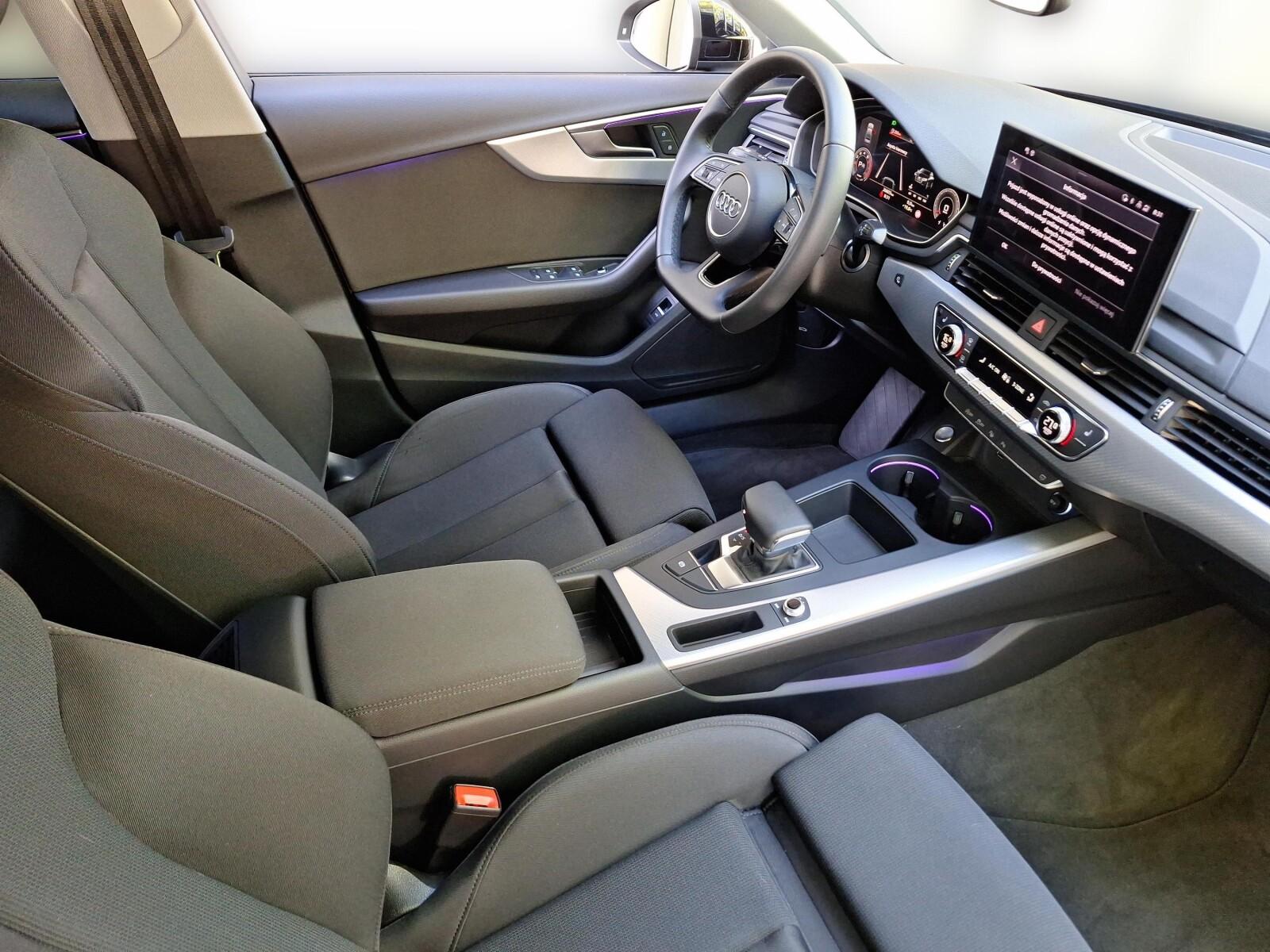 Audi A4 Sedan S line 35 TFSI 110(150) kW(KM) S tronic 8