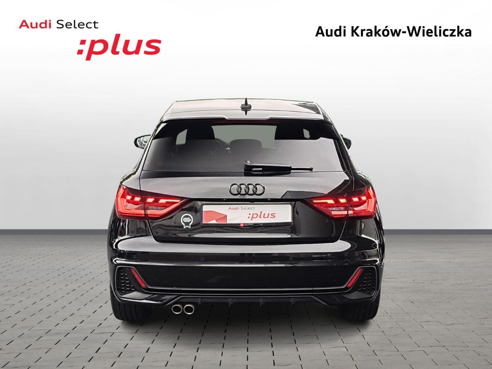 Audi A1 Sportback 40 TFSI S-Line S tronic 3