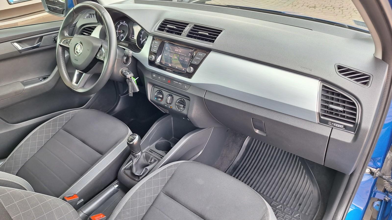 SalonPL serwis ASO 1.0TSI 95KM pakiety SmartLink kamera alufel. VAT23% 15
