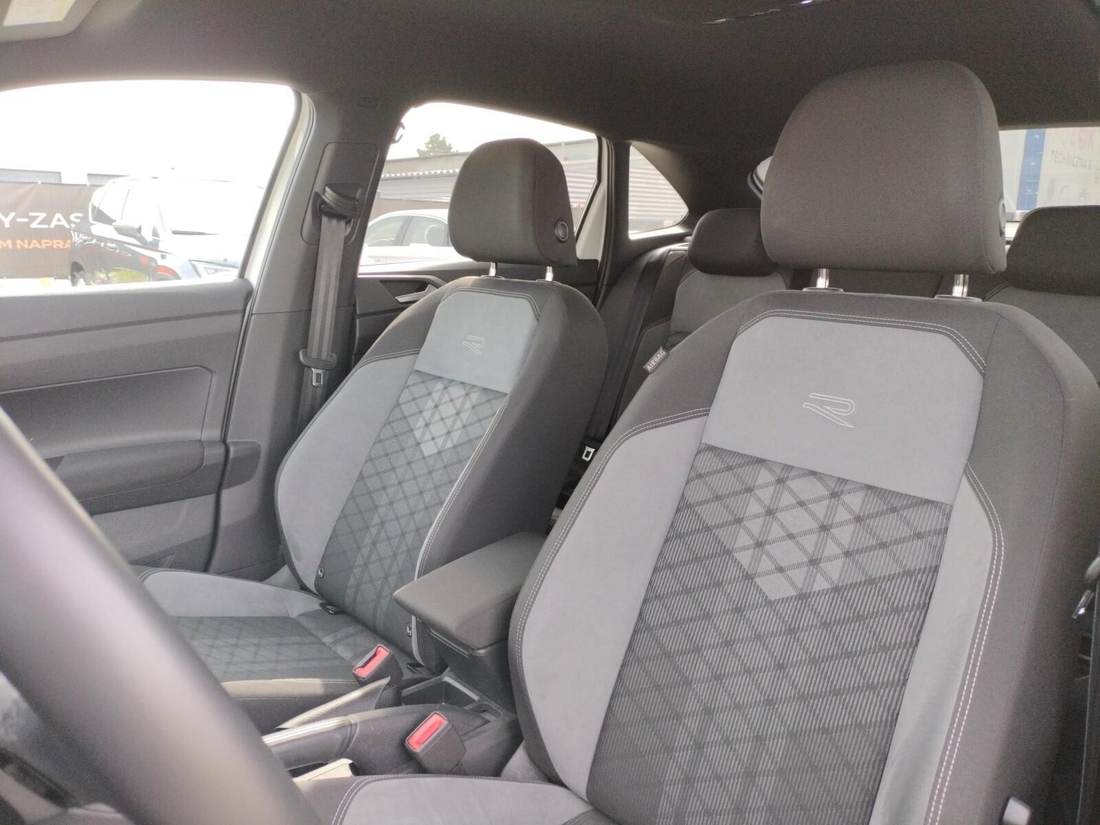 Volkswagen Taigo R-Line 10