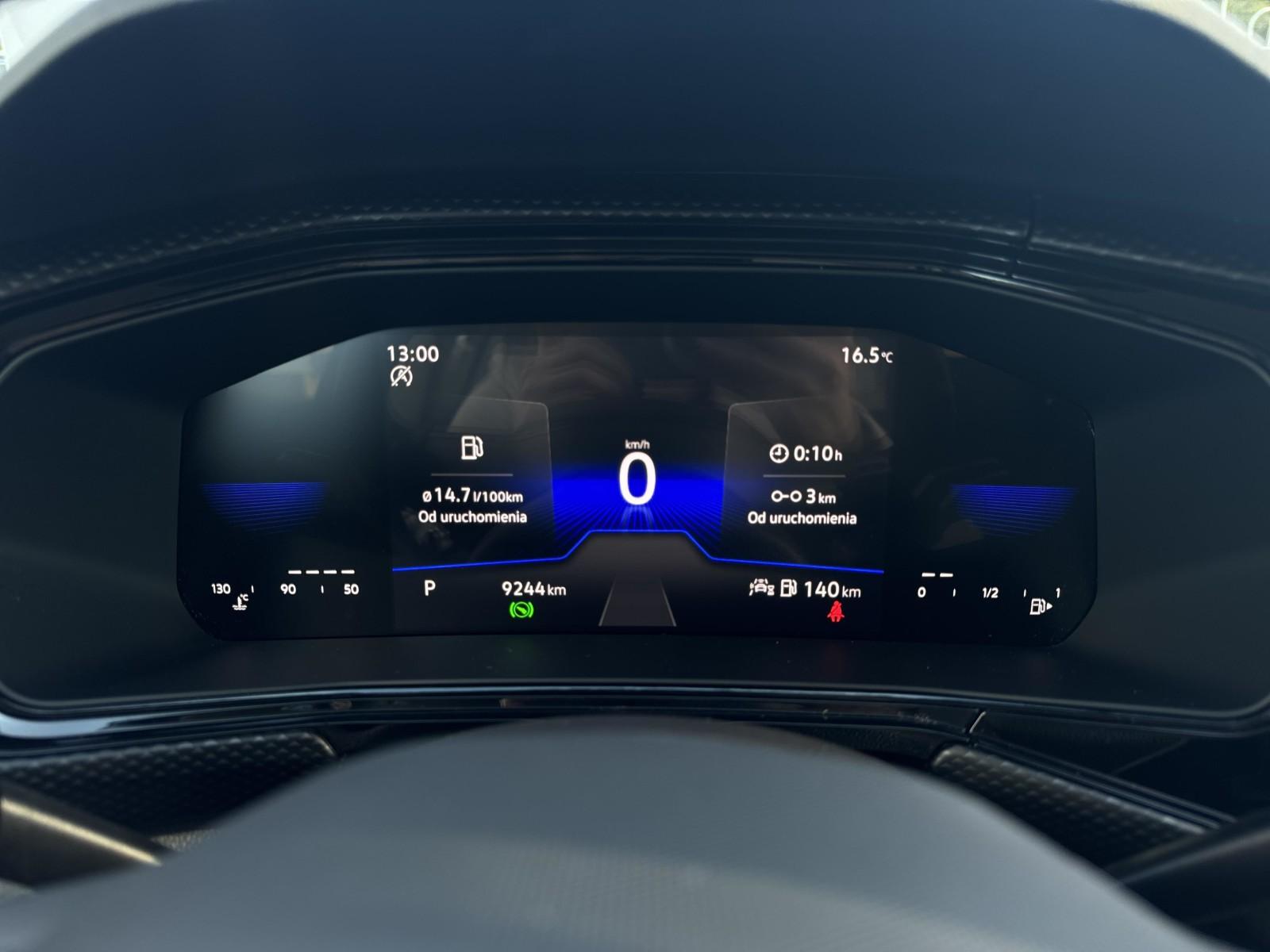 1.0 TSI 110 KM_LIFE_Lane Assist_Cyfrowe zegary_Tempomat_APP_ 17
