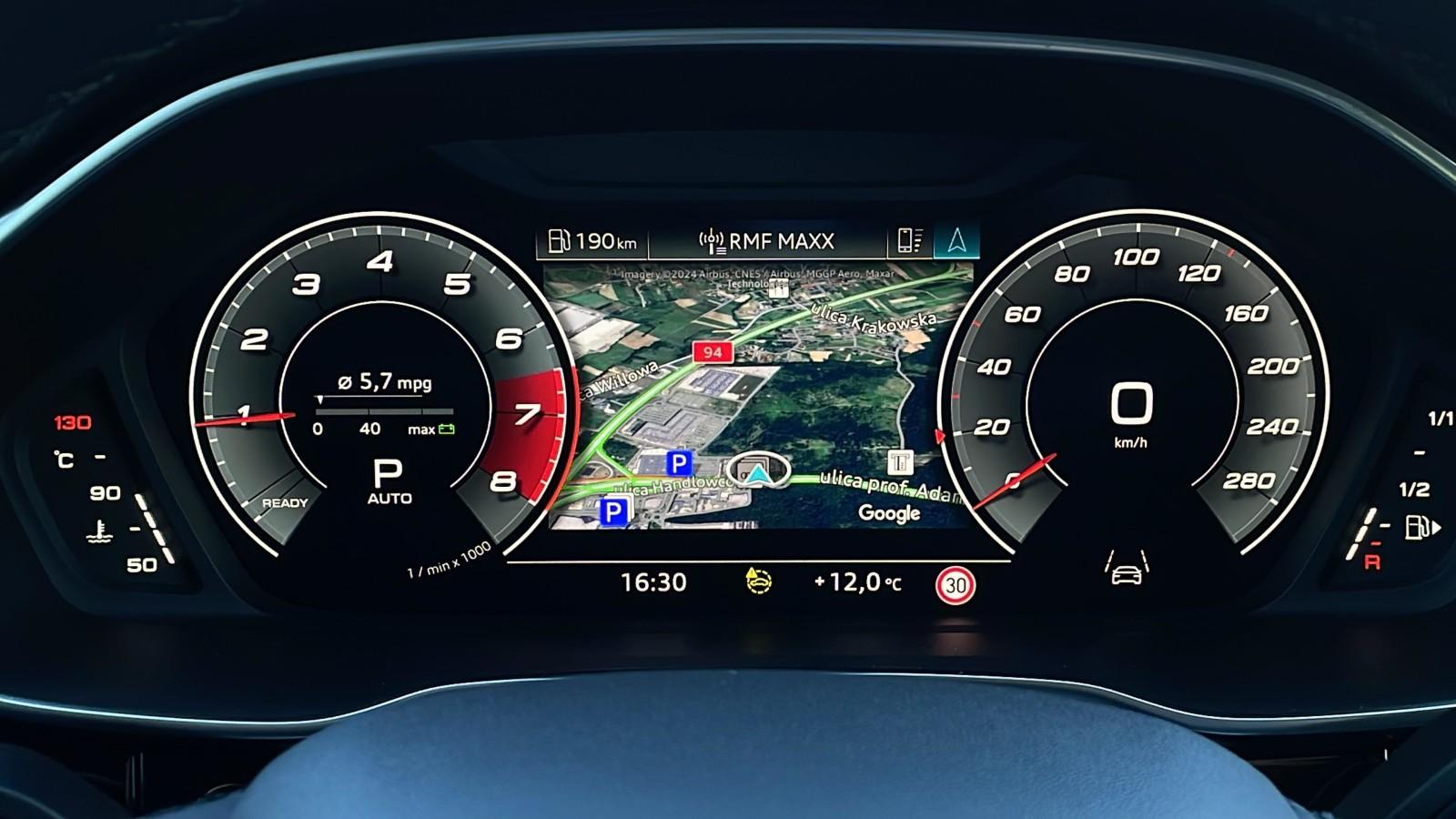 Audi Q3 Sportback S line 35