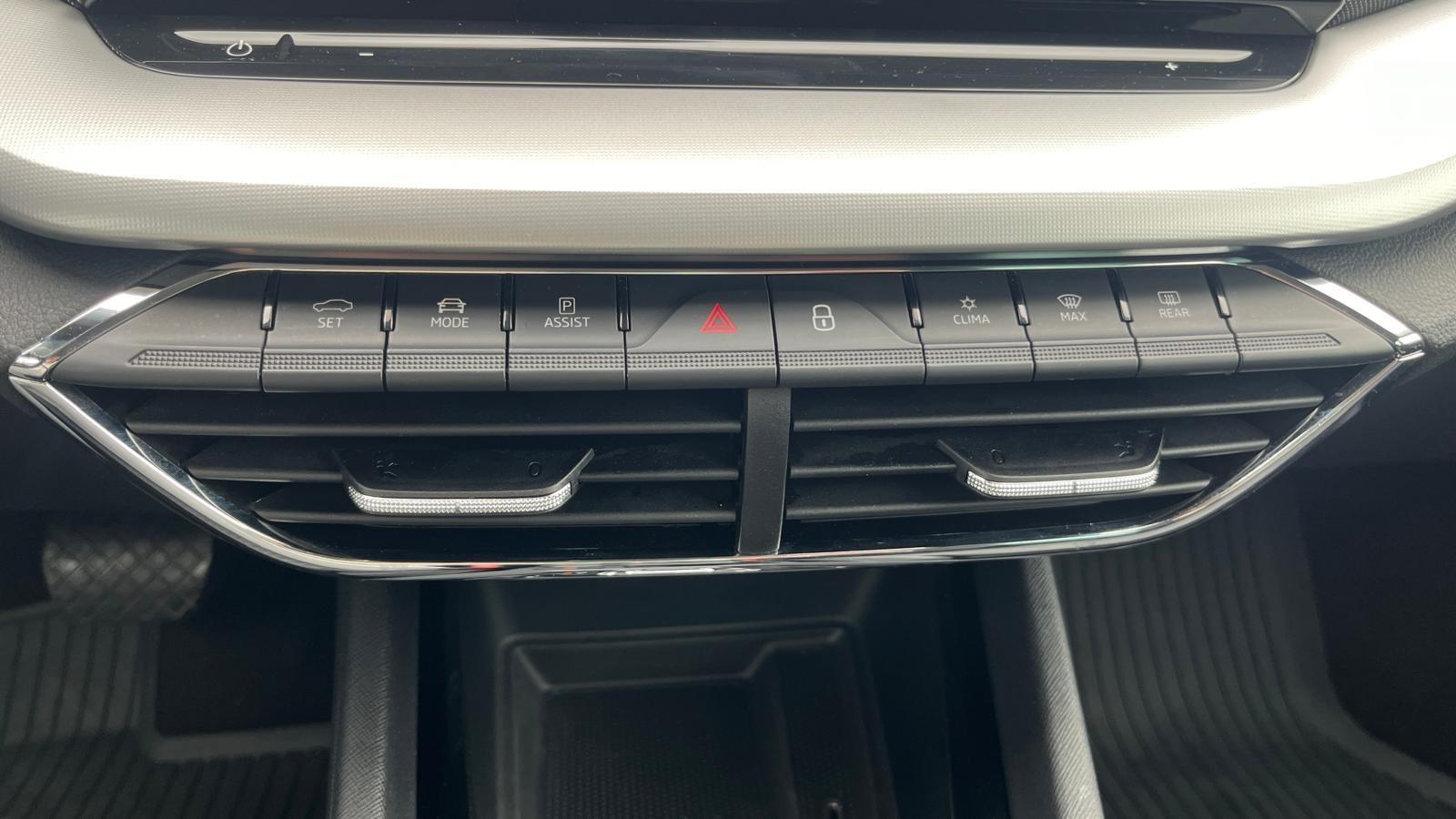 Style 1.5 TSI 150KM DSG|Kamera Cofania|Podgrzewana przednia szyba| 20