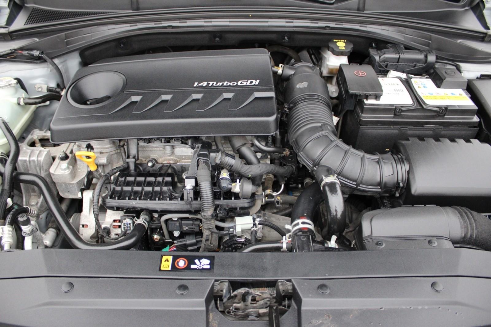 1.4 T-GDI (140KM) L Business Line DCT + Winter + JBL Salon PL ASO 27