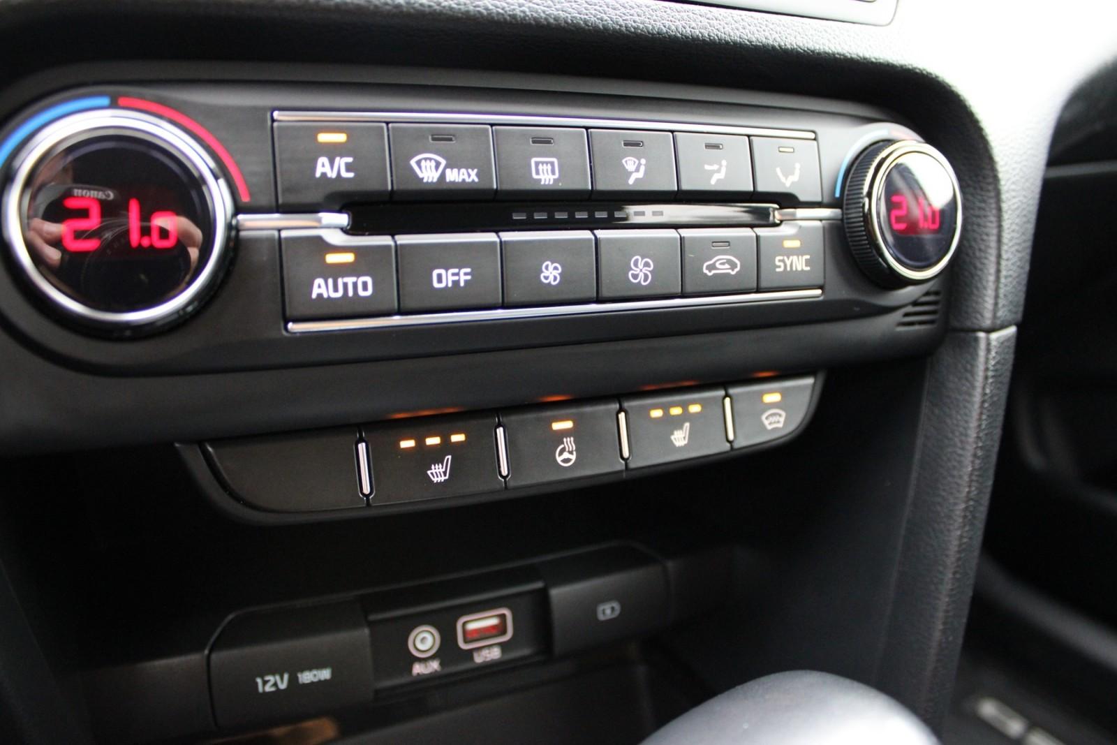 1.4 T-GDI (140KM) L Business Line DCT + Winter + JBL Salon PL ASO 14