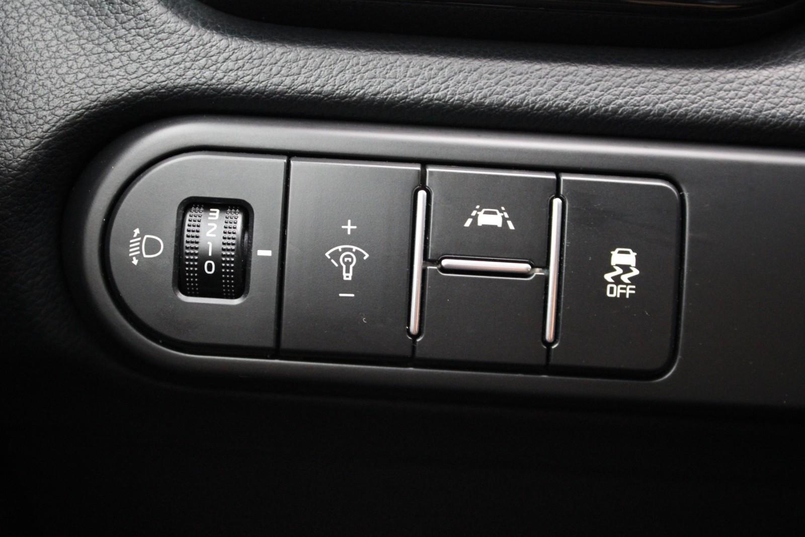 1.4 T-GDI (140KM) L Business Line DCT + Winter + JBL Salon PL ASO 16