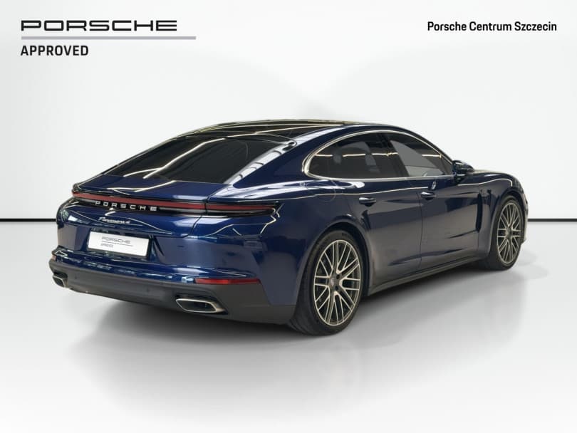 Porsche Panamera 2023