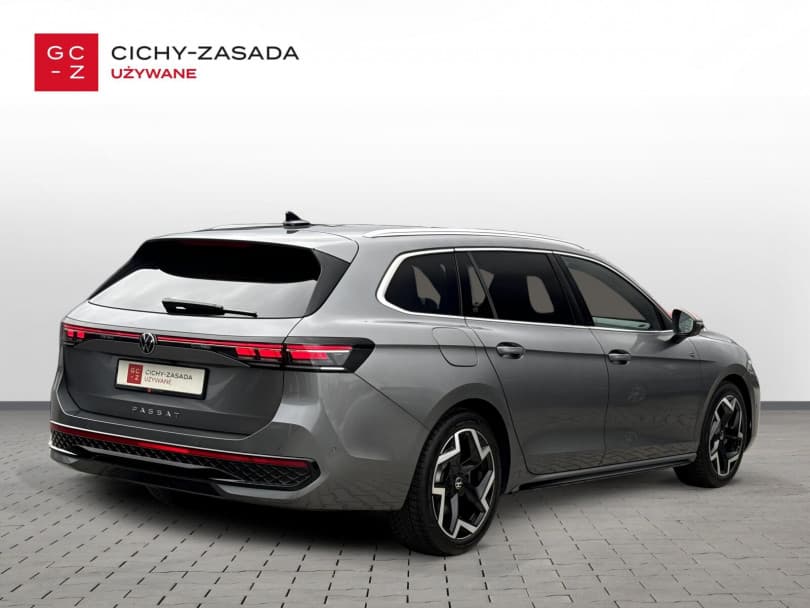Volkswagen Passat 2024