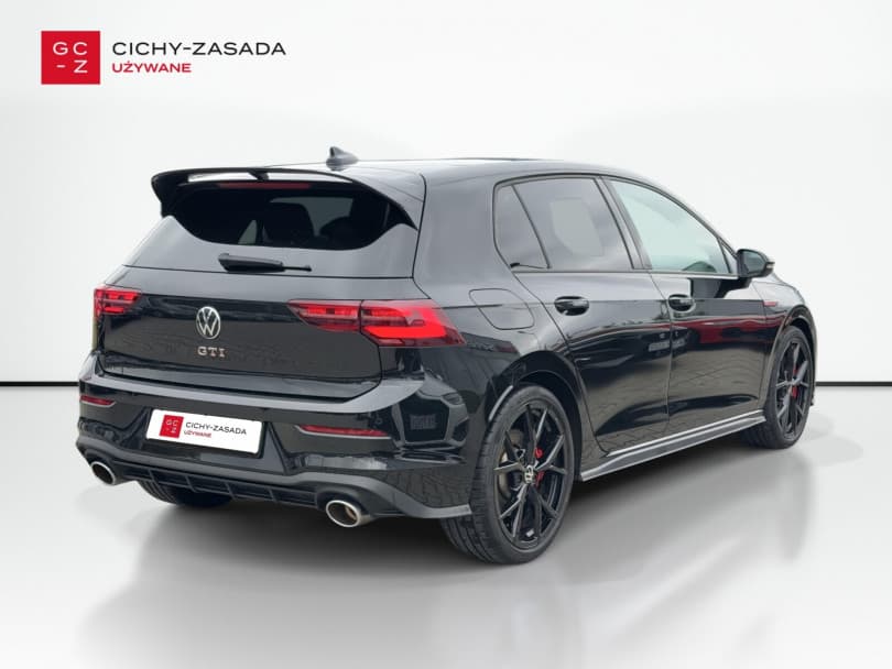 Volkswagen Golf 2024