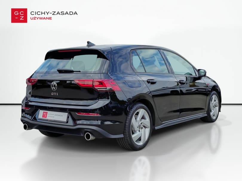 Volkswagen Golf 2024